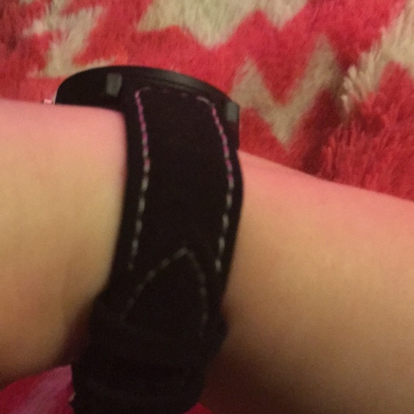 Watch - Picture 4 of 4